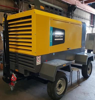 XAHS750 کمپرسور قابل حمل 12 بار 21 M3/min موتور کامینز